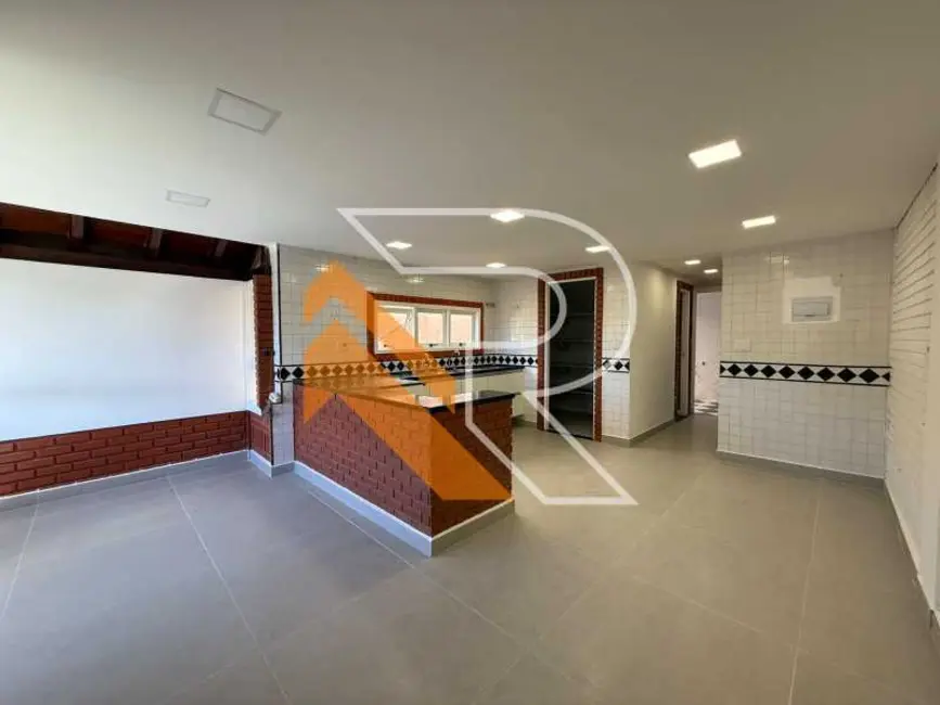 Casa de Condomínio com 7 quartos à venda, 227m2 em Niteroi - RJ - imagem 6 Foto 6 de Casa de Condomínio com 7 quartos à venda, 227m2 em Niteroi - RJ