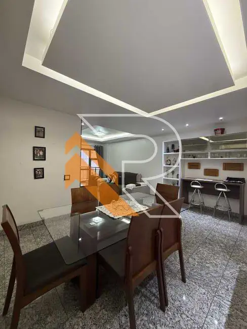 Apartamento com 4 quartos à venda e para alugar, 247m2 em Niteroi - RJ - imagem 9 Foto 9 de Apartamento com 4 quartos à venda e para alugar, 247m2 em Niteroi - RJ