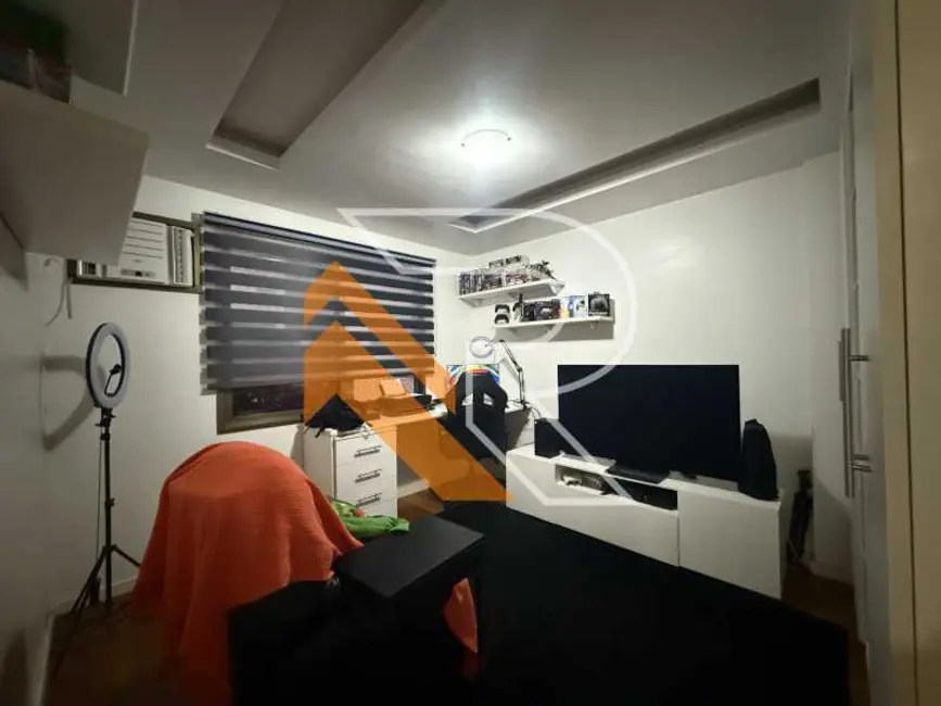 Apartamento com 4 quartos à venda e para alugar, 247m2 em Niteroi - RJ - imagem 3 Foto 3 de Apartamento com 4 quartos à venda e para alugar, 247m2 em Niteroi - RJ