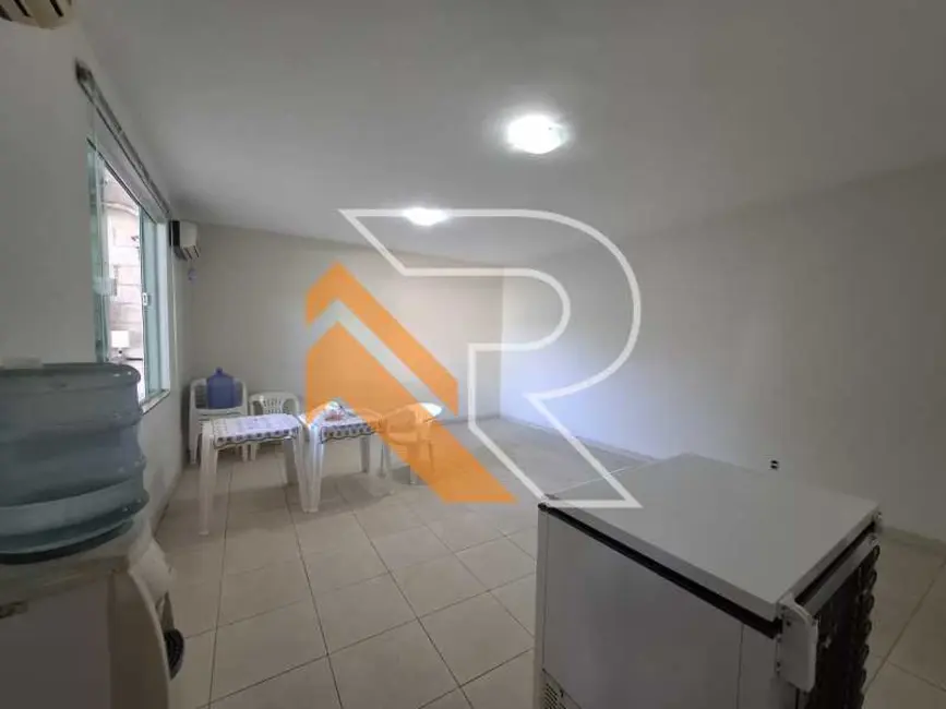 Armazém / Galpão à venda e para alugar, 199m2 em Niteroi - RJ - imagem 7 Foto 7 de Armazém / Galpão à venda e para alugar, 199m2 em Niteroi - RJ