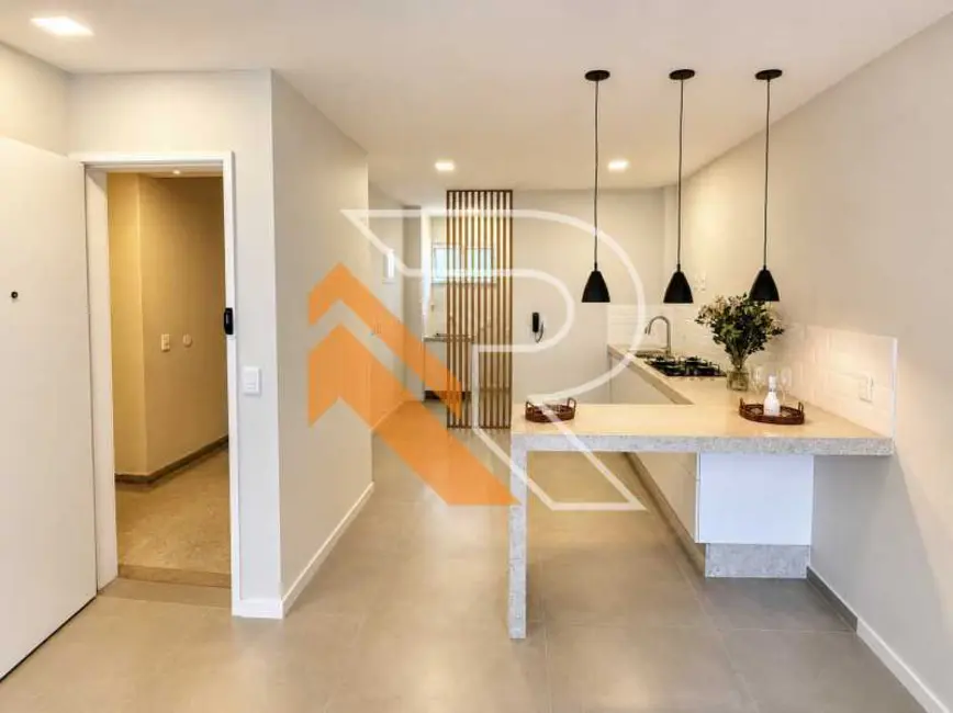 Apartamento com 2 quartos à venda, 85m2 em Niteroi - RJ - imagem 2 Foto 2 de Apartamento com 2 quartos à venda, 85m2 em Niteroi - RJ