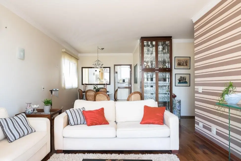 Foto 2 de Apartamento com 3 quartos à venda, 180m2 em Itaim Bibi, São Paulo - SP