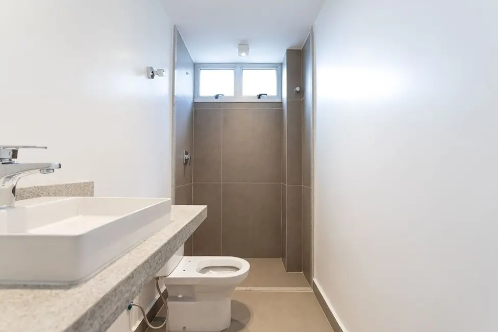 Foto 2 de Apartamento com 2 quartos à venda, 67m2 em Itaim Bibi, São Paulo - SP