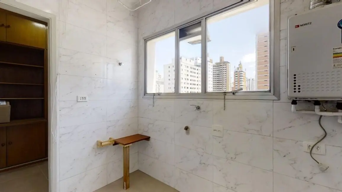Apartamento com 3 quartos à venda, 113m2 em Moema, São Paulo - SP - imagem 8 Foto 8 de Apartamento com 3 quartos à venda, 113m2 em Moema, São Paulo - SP