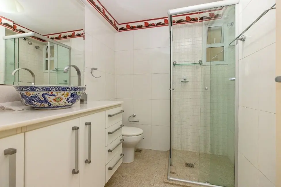 Apartamento com 2 quartos à venda, 81m2 em Aclimação, São Paulo - SP - imagem 5 Foto 5 de Apartamento com 2 quartos à venda, 81m2 em Aclimação, São Paulo - SP