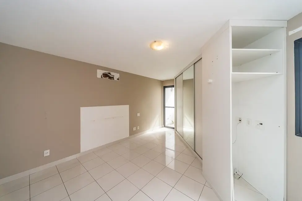 Foto 2 de Apartamento com 1 quarto à venda, 34m2 em Moema, São Paulo - SP