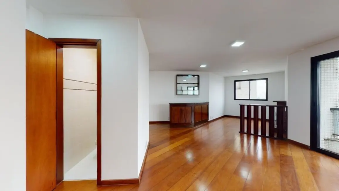 Apartamento com 3 quartos à venda, 184m2 em Aclimação, São Paulo - SP - imagem 9 Foto 9 de Apartamento com 3 quartos à venda, 184m2 em Aclimação, São Paulo - SP