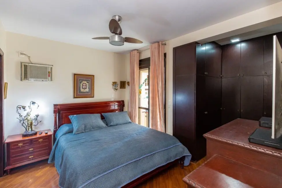 Apartamento com 3 quartos à venda, 156m2 em Moema, São Paulo - SP - imagem 9 Foto 9 de Apartamento com 3 quartos à venda, 156m2 em Moema, São Paulo - SP