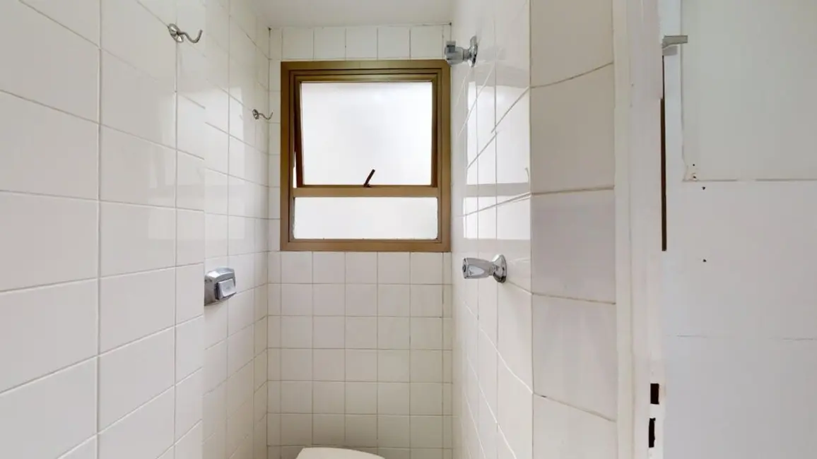Apartamento com 3 quartos à venda, 149m2 em Moema, São Paulo - SP - imagem 9 Foto 9 de Apartamento com 3 quartos à venda, 149m2 em Moema, São Paulo - SP