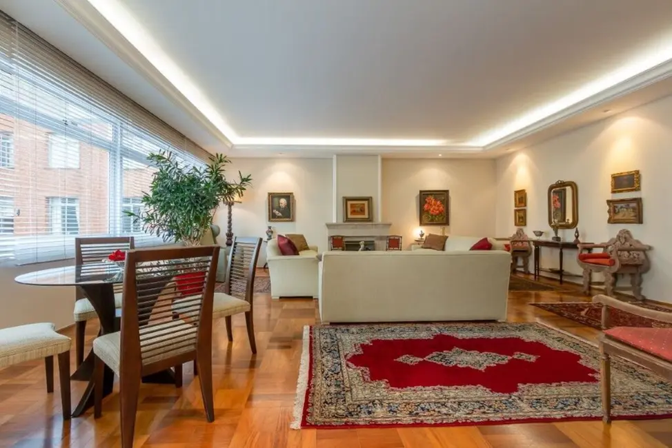 Foto 3 de Apartamento com 3 quartos à venda, 347m2 em Cerqueira César, São Paulo - SP