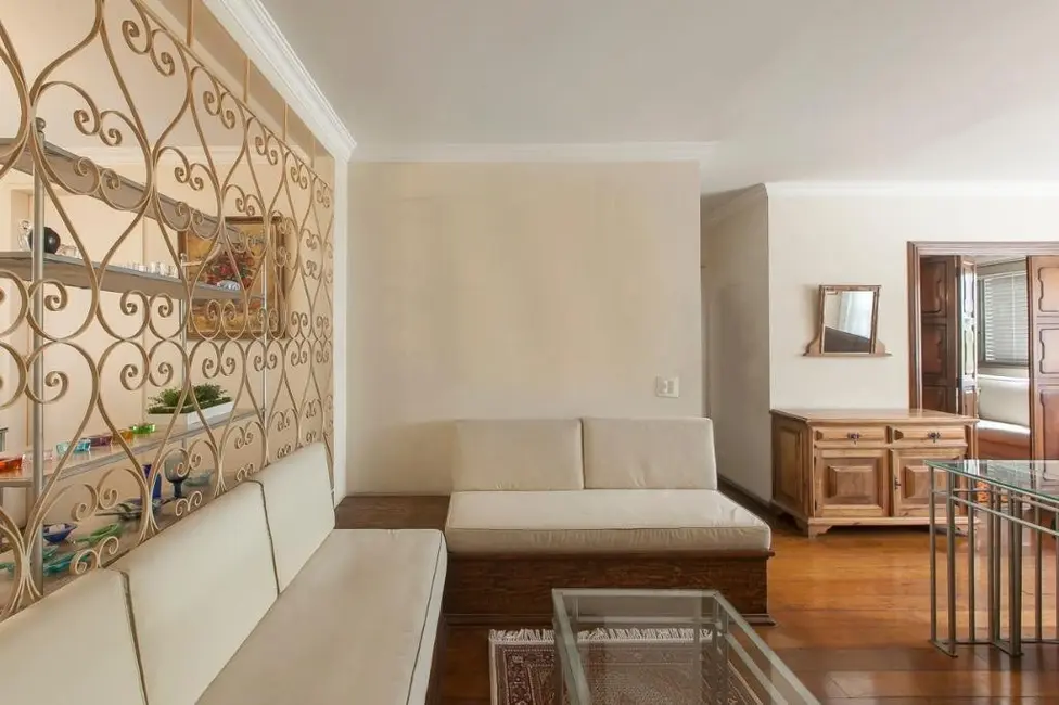 Foto 5 de Apartamento com 3 quartos à venda, 198m2 em Itaim Bibi, São Paulo - SP