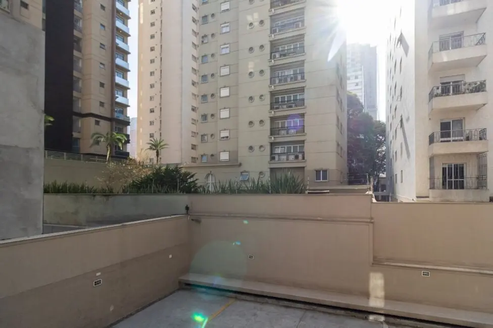 Apartamento com 2 quartos à venda, 101m2 em Moema, São Paulo - SP - imagem 2 Foto 2 de Apartamento com 2 quartos à venda, 101m2 em Moema, São Paulo - SP