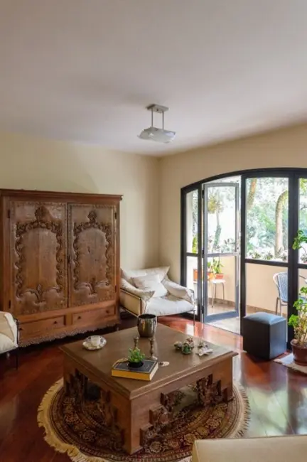 Apartamento com 4 quartos à venda, 185m2 em Moema, São Paulo - SP - imagem 5 Foto 5 de Apartamento com 4 quartos à venda, 185m2 em Moema, São Paulo - SP