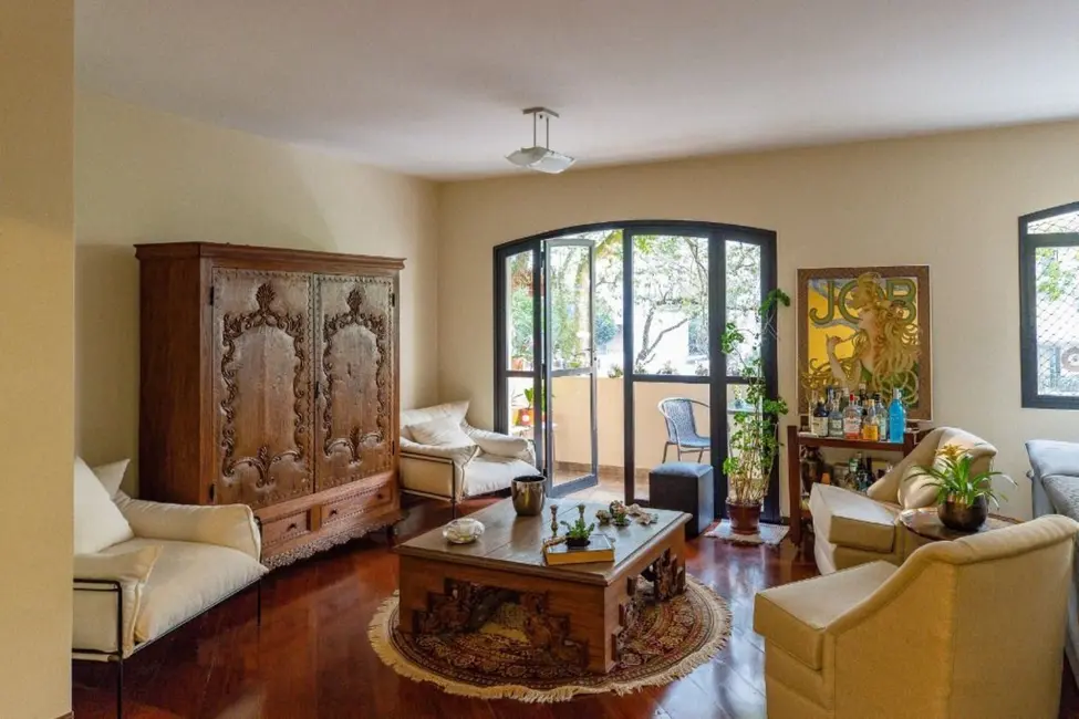 Foto 2 de Apartamento com 4 quartos à venda, 185m2 em Moema, São Paulo - SP
