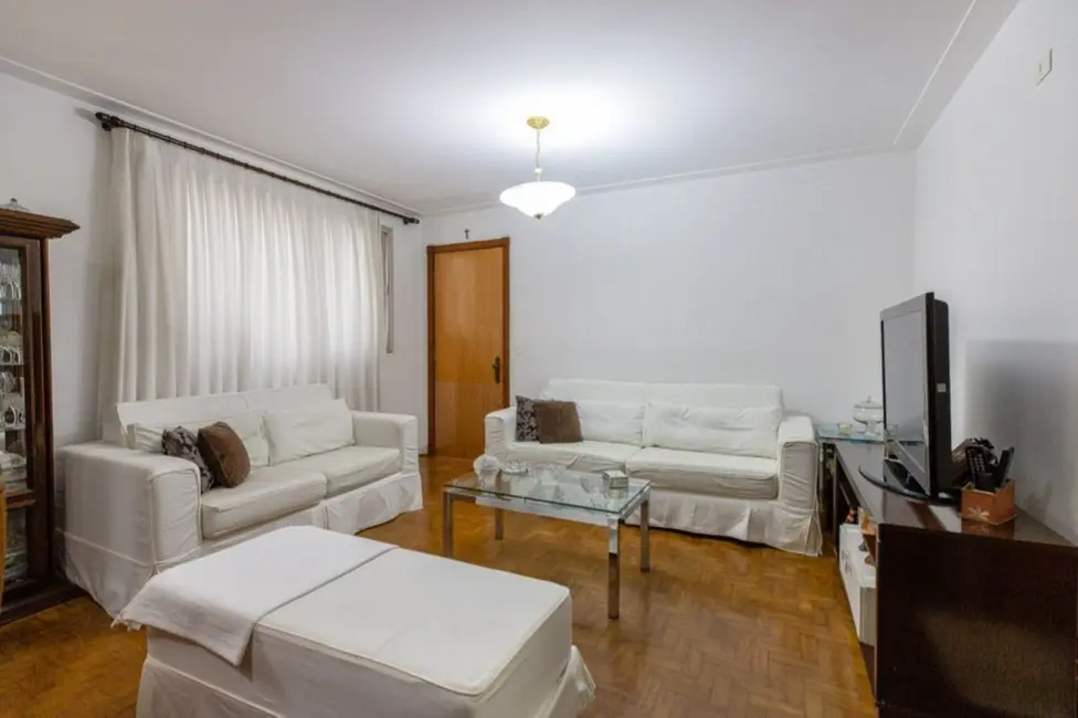 Foto 2 de Apartamento com 3 quartos à venda, 105m2 em Moema, São Paulo - SP
