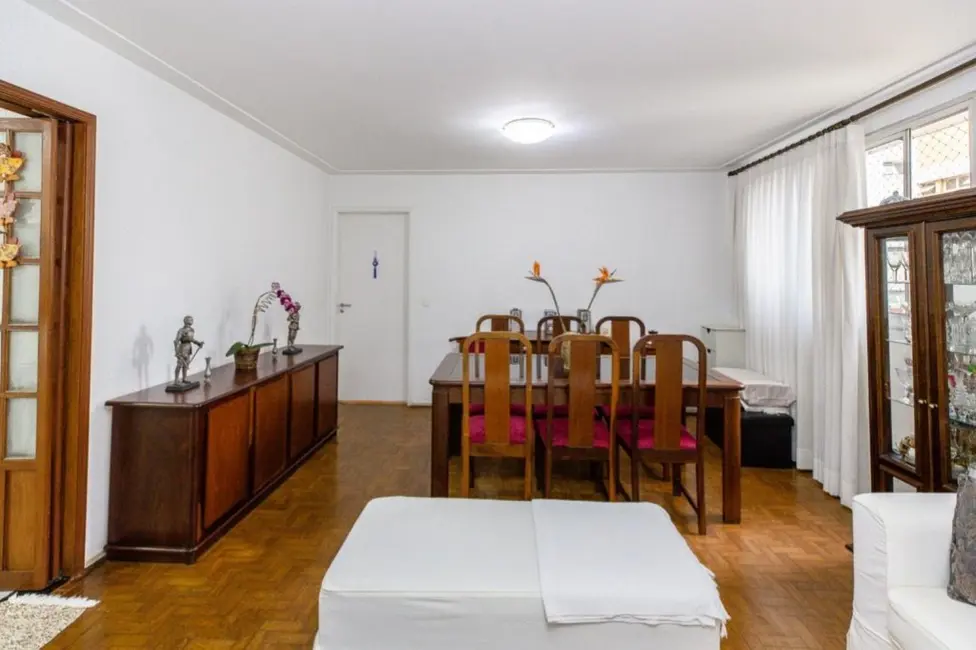 Apartamento com 3 quartos à venda, 105m2 em Moema, São Paulo - SP - imagem 6 Foto 6 de Apartamento com 3 quartos à venda, 105m2 em Moema, São Paulo - SP