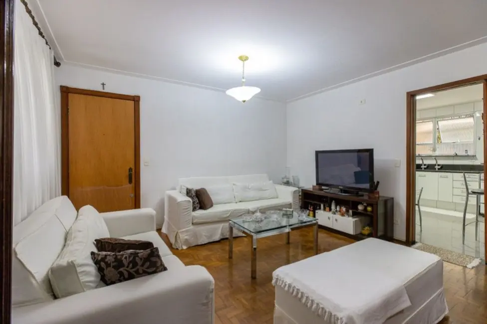 Apartamento com 3 quartos à venda, 105m2 em Moema, São Paulo - SP - imagem 4 Foto 4 de Apartamento com 3 quartos à venda, 105m2 em Moema, São Paulo - SP
