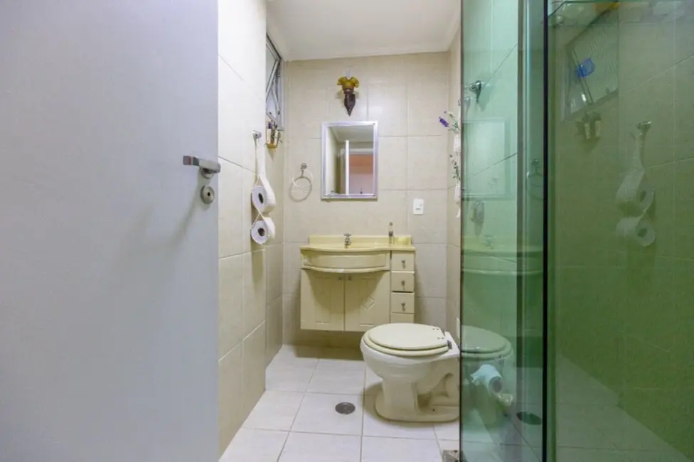 Apartamento com 3 quartos à venda, 105m2 em Moema, São Paulo - SP - imagem 9 Foto 9 de Apartamento com 3 quartos à venda, 105m2 em Moema, São Paulo - SP