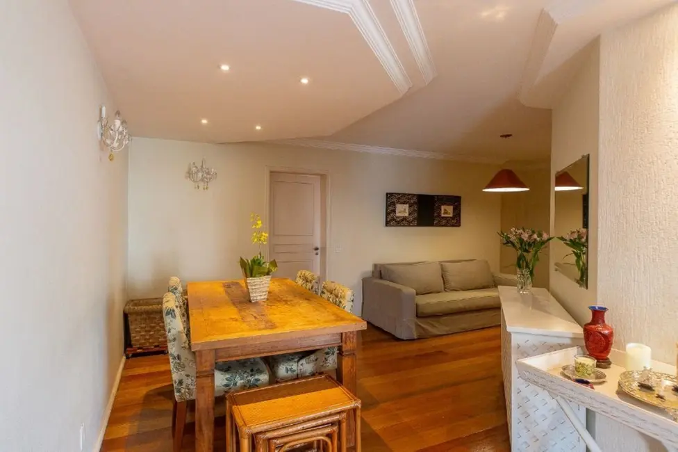 Apartamento com 3 quartos à venda, 140m2 em Vila Nova Conceição, São Paulo - SP - imagem 2 Foto 2 de Apartamento com 3 quartos à venda, 140m2 em Vila Nova Conceição, São Paulo - SP