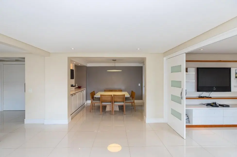 Foto 1 de Apartamento com 4 quartos à venda, 196m2 em Indianópolis, São Paulo - SP