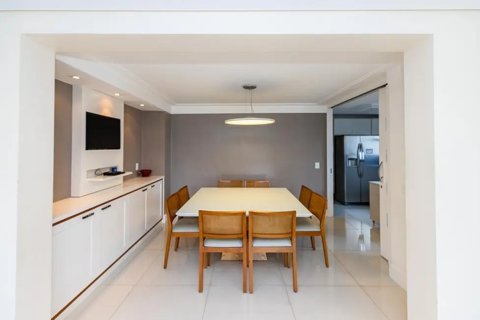 Foto 4 de Apartamento com 4 quartos à venda, 196m2 em Indianópolis, São Paulo - SP