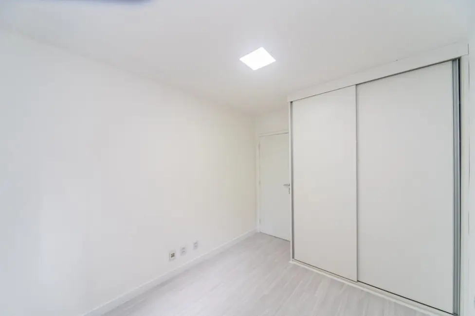 Apartamento com 2 quartos à venda, 61m2 em Vila Olímpia, São Paulo - SP - imagem 4 Foto 4 de Apartamento com 2 quartos à venda, 61m2 em Vila Olímpia, São Paulo - SP