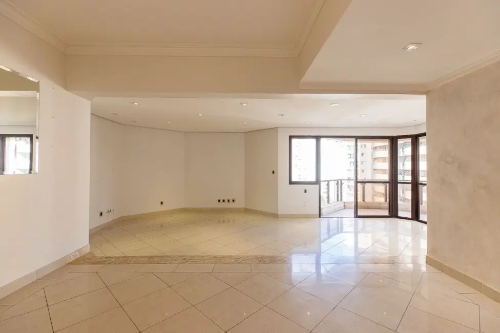 Foto 1 de Apartamento com 4 quartos à venda, 156m2 em Moema, São Paulo - SP