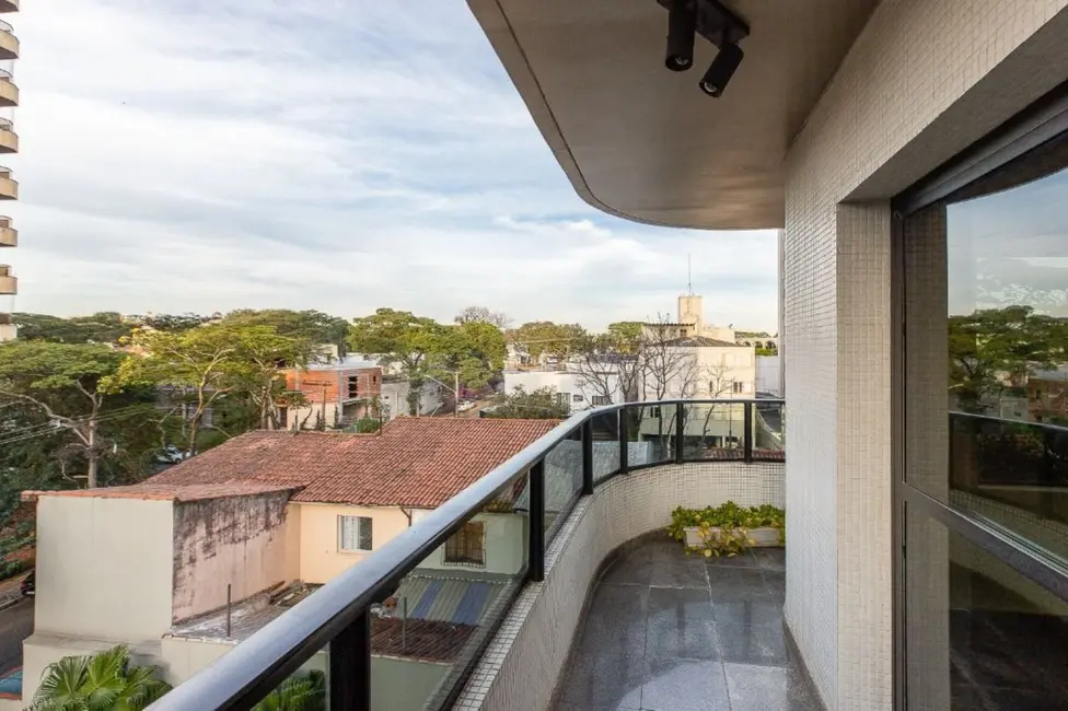 Foto 4 de Apartamento com 5 quartos à venda, 220m2 em Moema, São Paulo - SP