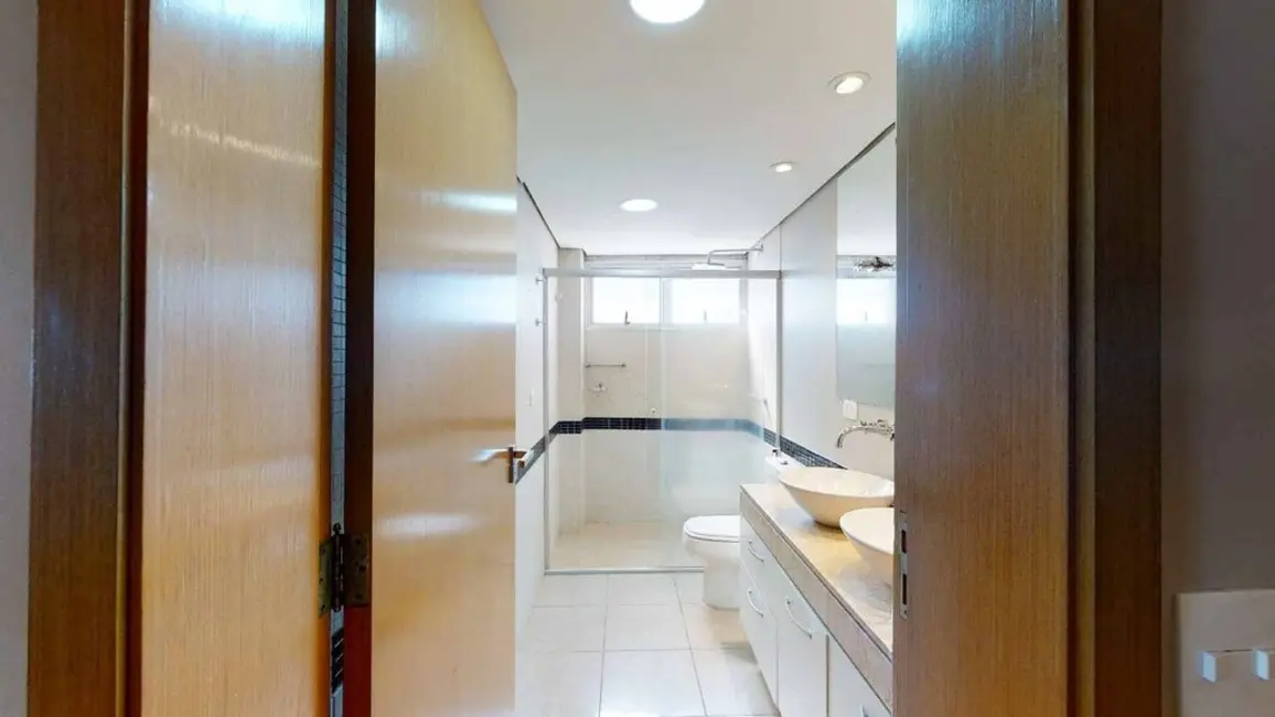 Apartamento com 3 quartos à venda, 125m2 em Jardim América, São Paulo - SP - imagem 5 Foto 5 de Apartamento com 3 quartos à venda, 125m2 em Jardim América, São Paulo - SP