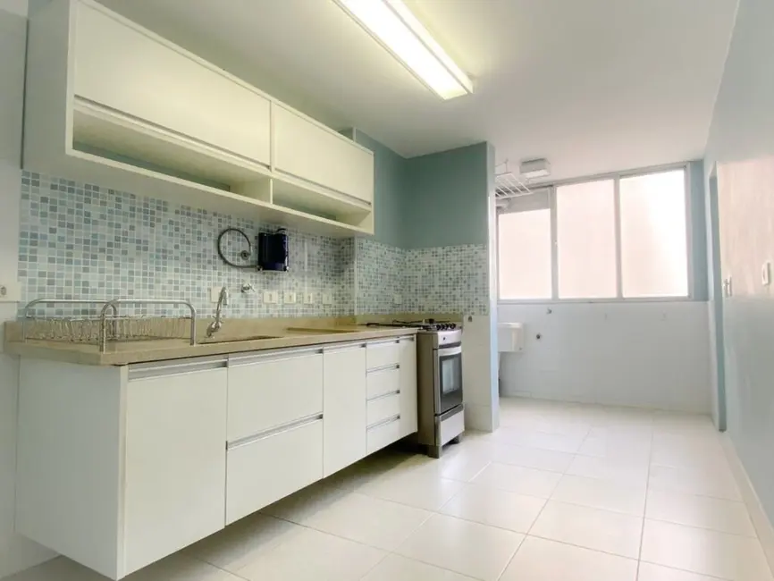 Foto 8 de Apartamento com 4 quartos à venda, 140m2 em Itaim Bibi, São Paulo - SP