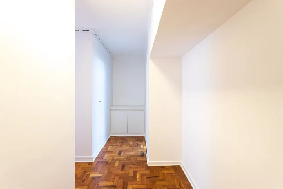 Apartamento com 2 quartos à venda, 134m2 em Jardim América, São Paulo - SP - imagem 8 Foto 8 de Apartamento com 2 quartos à venda, 134m2 em Jardim América, São Paulo - SP