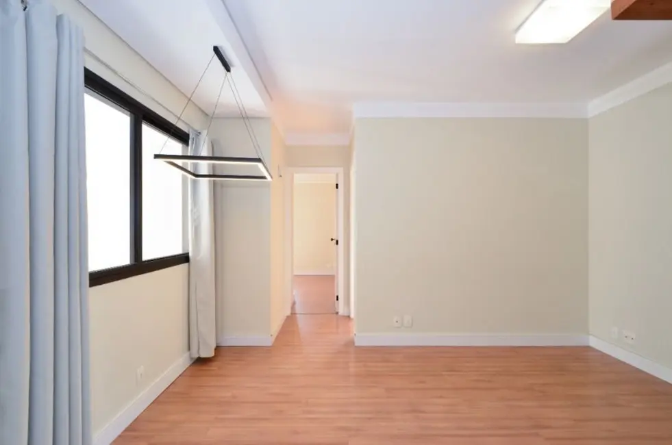 Apartamento com 2 quartos à venda, 50m2 em Moema, São Paulo - SP - imagem 2 Foto 2 de Apartamento com 2 quartos à venda, 50m2 em Moema, São Paulo - SP