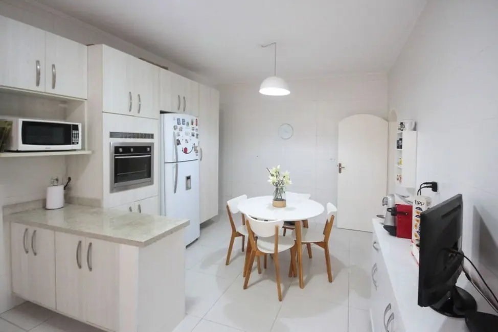 Casa com 3 quartos à venda, 200m2 em Belenzinho, São Paulo - SP - imagem 1 Foto 1 de Casa com 3 quartos à venda, 200m2 em Belenzinho, São Paulo - SP