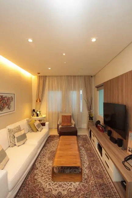 Casa com 4 quartos à venda, 200m2 em Aclimação, São Paulo - SP - imagem 1 Foto 1 de Casa com 4 quartos à venda, 200m2 em Aclimação, São Paulo - SP