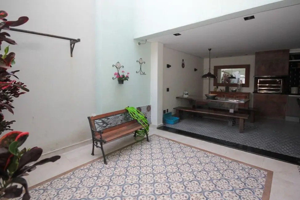 Casa com 4 quartos à venda, 200m2 em Aclimação, São Paulo - SP - imagem 8 Foto 8 de Casa com 4 quartos à venda, 200m2 em Aclimação, São Paulo - SP