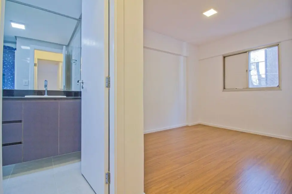 Foto 3 de Apartamento com 2 quartos à venda, 61m2 em Vila Olímpia, São Paulo - SP