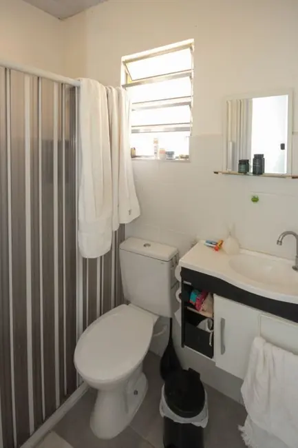 Casa com 4 quartos à venda, 228m2 em Cambuci, São Paulo - SP - imagem 4 Foto 4 de Casa com 4 quartos à venda, 228m2 em Cambuci, São Paulo - SP