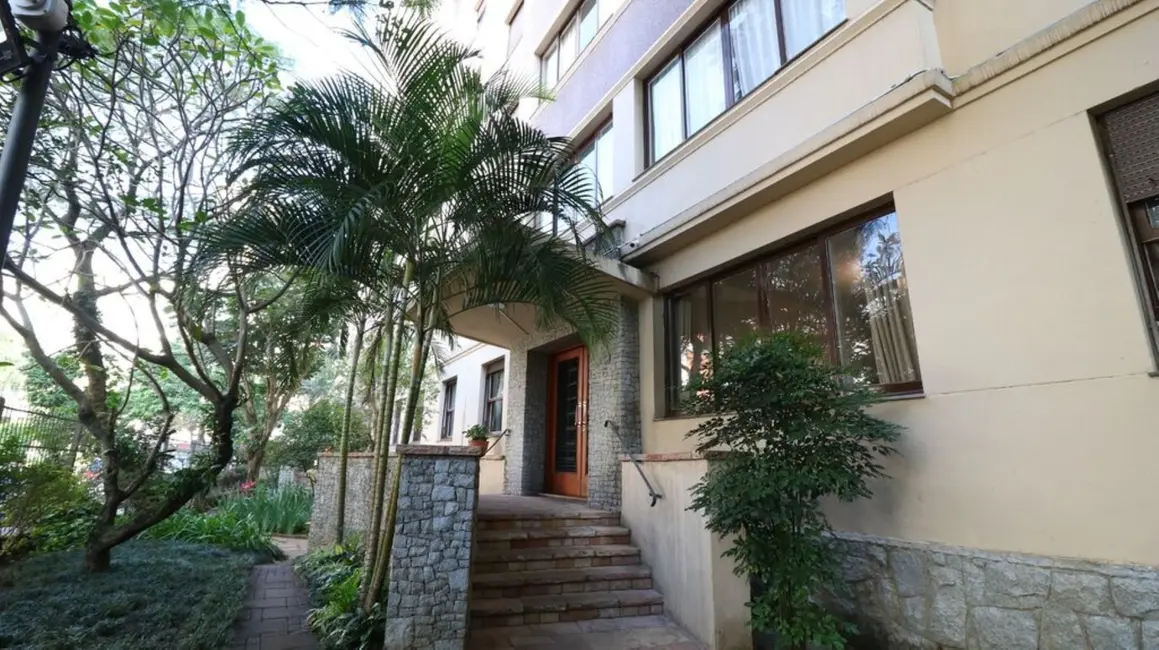 Foto 2 de Apartamento com 2 quartos à venda, 75m2 em Jardim Paulista, São Paulo - SP