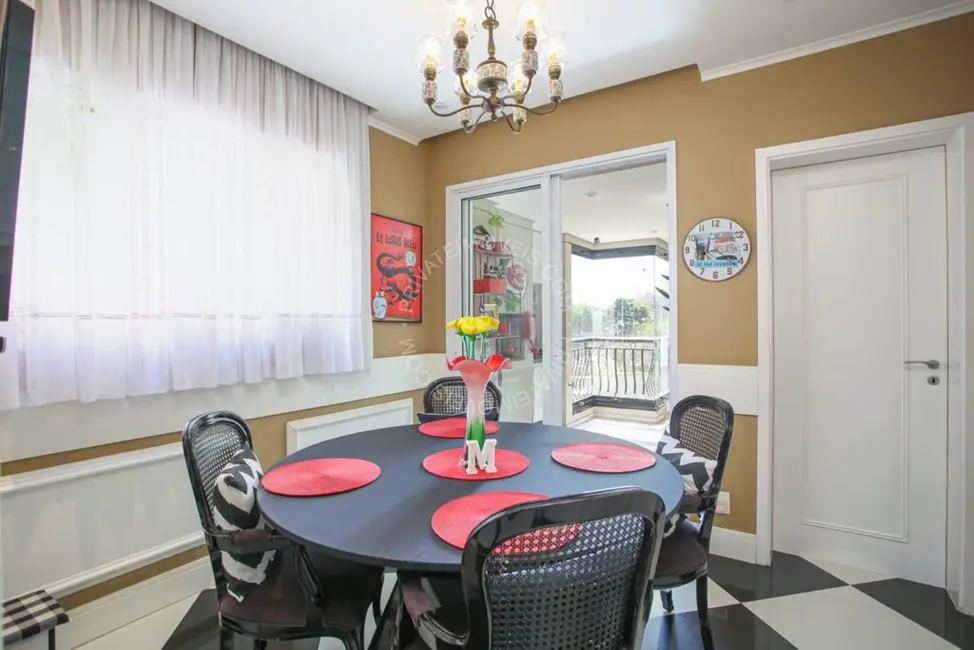 Foto 7 de Apartamento com 3 quartos à venda, 288m2 em Vila Nova Conceição, São Paulo - SP