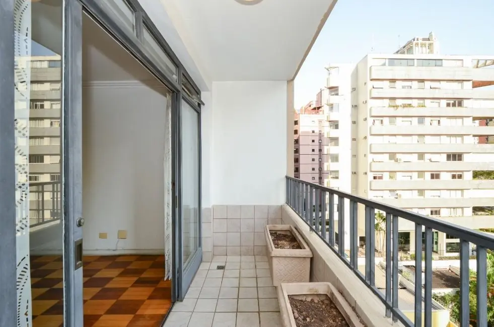 Apartamento com 2 quartos à venda, 132m2 em Moema, São Paulo - SP - imagem 8 Foto 8 de Apartamento com 2 quartos à venda, 132m2 em Moema, São Paulo - SP