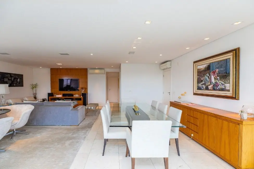 Apartamento com 4 quartos à venda, 240m2 em Campo Belo, São Paulo - SP - imagem 8 Foto 8 de Apartamento com 4 quartos à venda, 240m2 em Campo Belo, São Paulo - SP