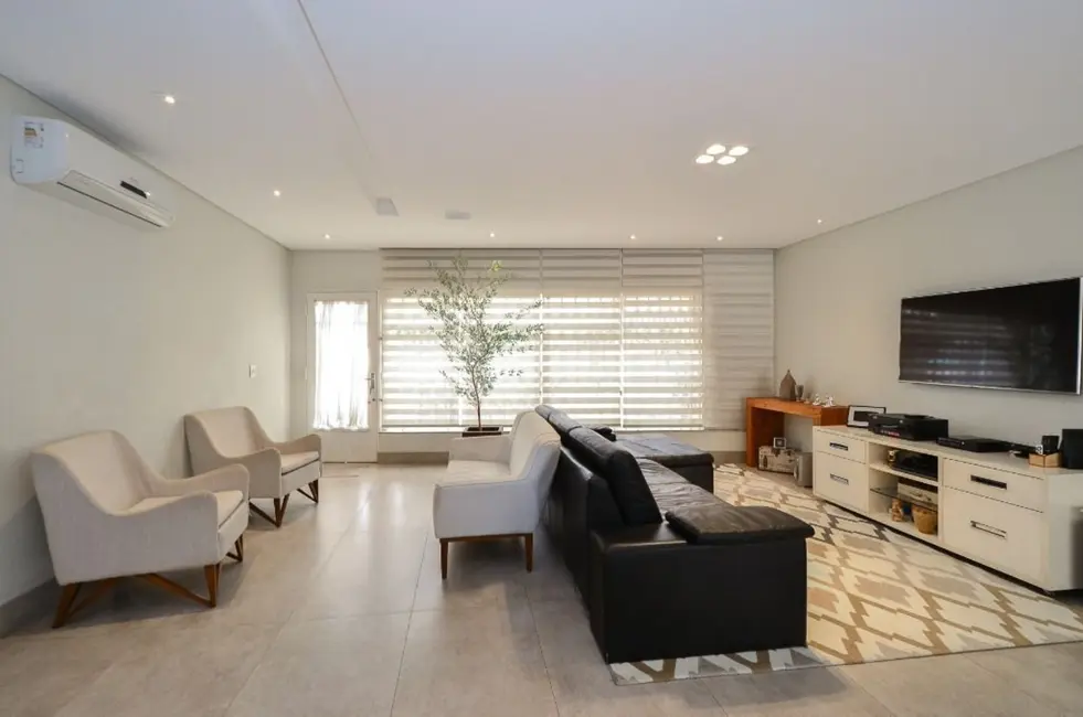 Foto 3 de Casa com 3 quartos à venda, 359m2 em Jardim Anália Franco, São Paulo - SP