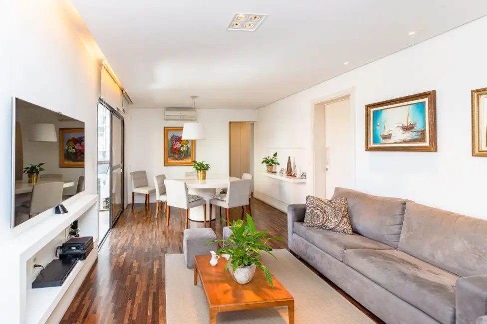 Foto 2 de Apartamento com 3 quartos à venda, 120m2 em Moema, São Paulo - SP