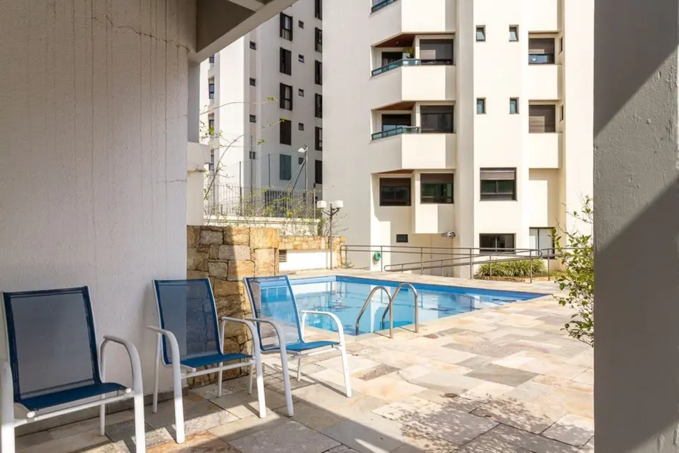 Apartamento com 4 quartos à venda, 243m2 em Moema, São Paulo - SP - imagem 6 Foto 6 de Apartamento com 4 quartos à venda, 243m2 em Moema, São Paulo - SP