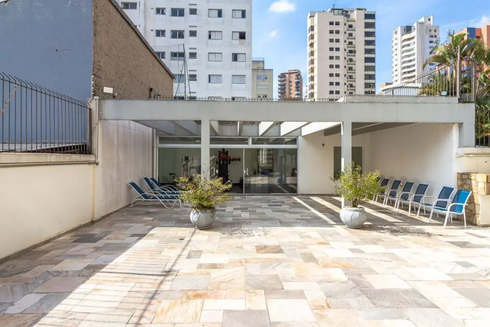 Apartamento com 4 quartos à venda, 243m2 em Moema, São Paulo - SP - imagem 3 Foto 3 de Apartamento com 4 quartos à venda, 243m2 em Moema, São Paulo - SP