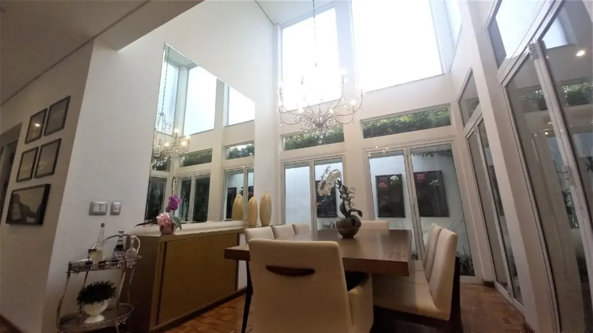 Casa com 4 quartos à venda, 433m2 em Planalto Paulista, São Paulo - SP - imagem 8 Foto 8 de Casa com 4 quartos à venda, 433m2 em Planalto Paulista, São Paulo - SP