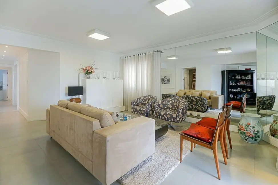 Apartamento com 3 quartos à venda, 167m2 em Mooca, São Paulo - SP - imagem 4 Foto 4 de Apartamento com 3 quartos à venda, 167m2 em Mooca, São Paulo - SP