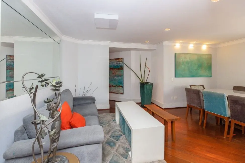 Foto 2 de Apartamento com 3 quartos à venda, 120m2 em Moema, São Paulo - SP