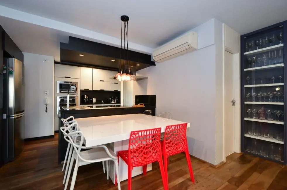 Foto 6 de Apartamento com 2 quartos à venda, 101m2 em Itaim Bibi, São Paulo - SP