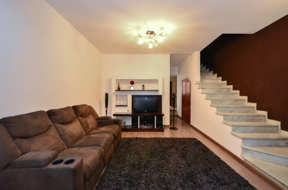 Casa com 3 quartos à venda, 210m2 em Jardim das Acácias, São Paulo - SP - imagem 3 Foto 3 de Casa com 3 quartos à venda, 210m2 em Jardim das Acácias, São Paulo - SP